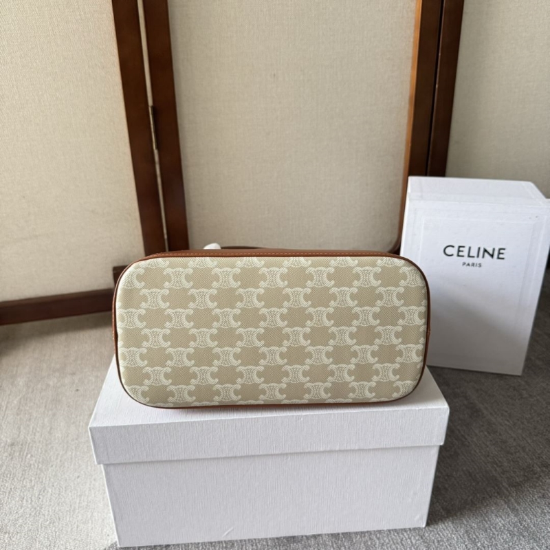 Ce1i*e cabas bags